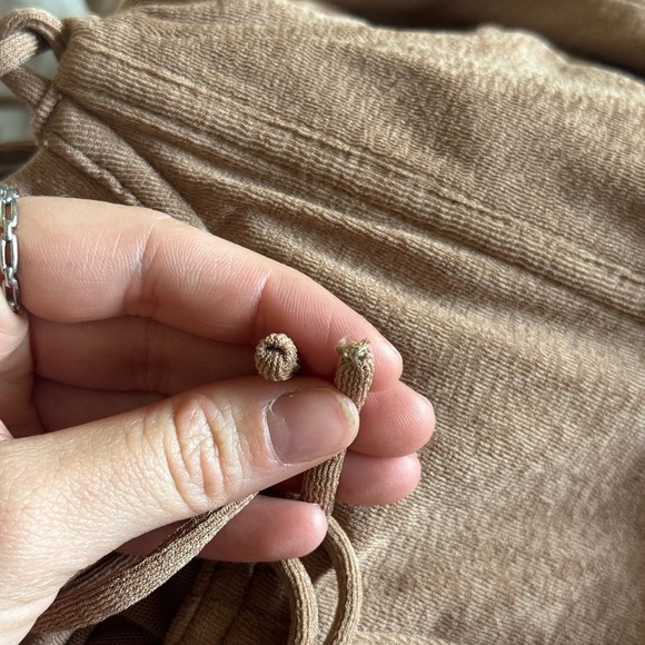 WHITE FOX Next To Me Long Sleeve Crop Mocha - Picture 7 of 7